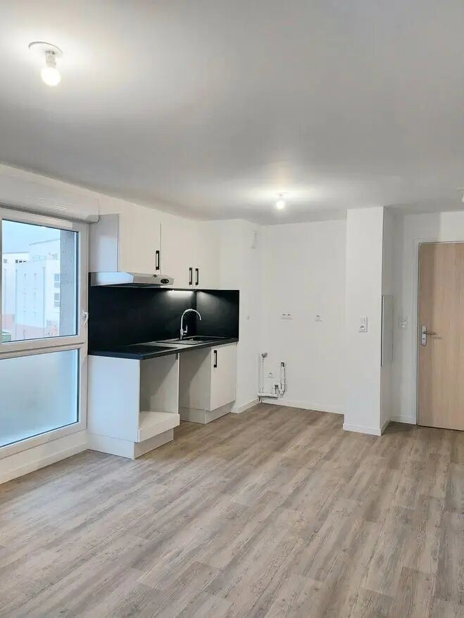 Appartement à louer, 43m², Luisant