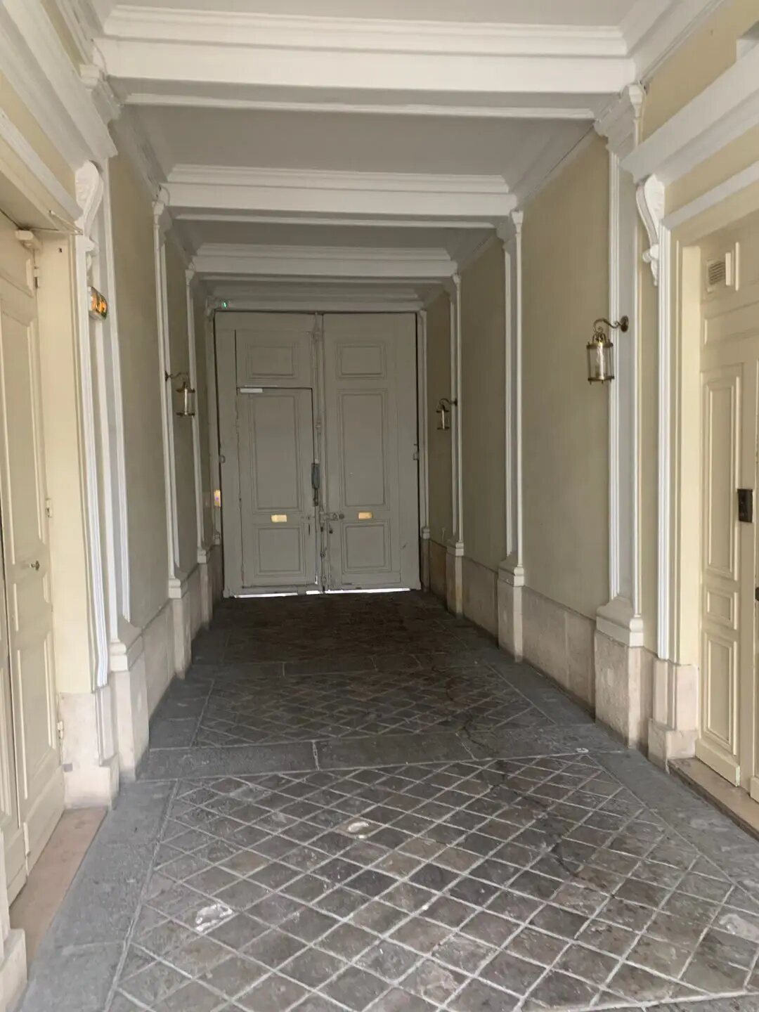 Appartement à louer, 15m², Paris 8ème