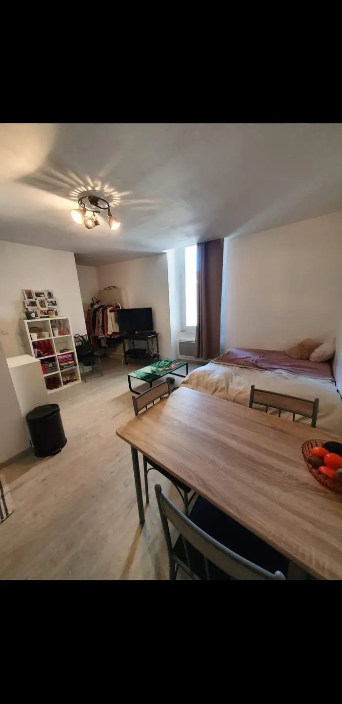 Appartement à louer, 18m², Alès