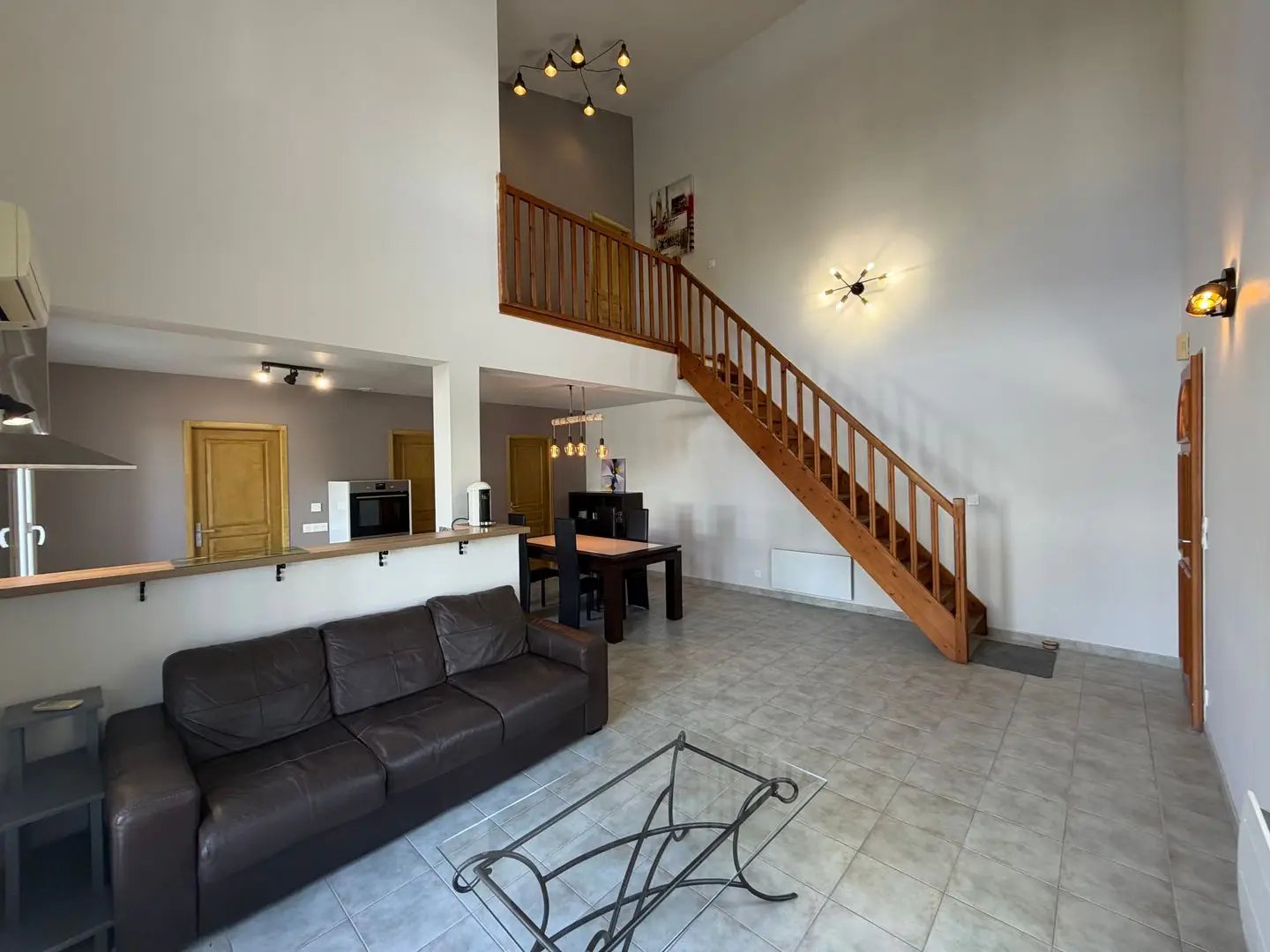 Maison à louer, 76m², Rochefort