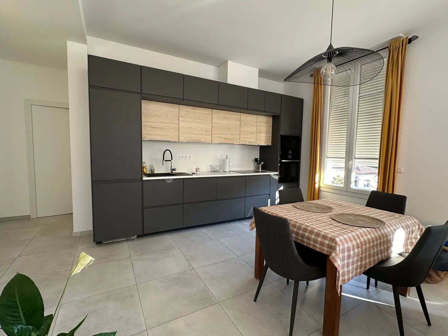 Appartement à louer, 63m², Nice