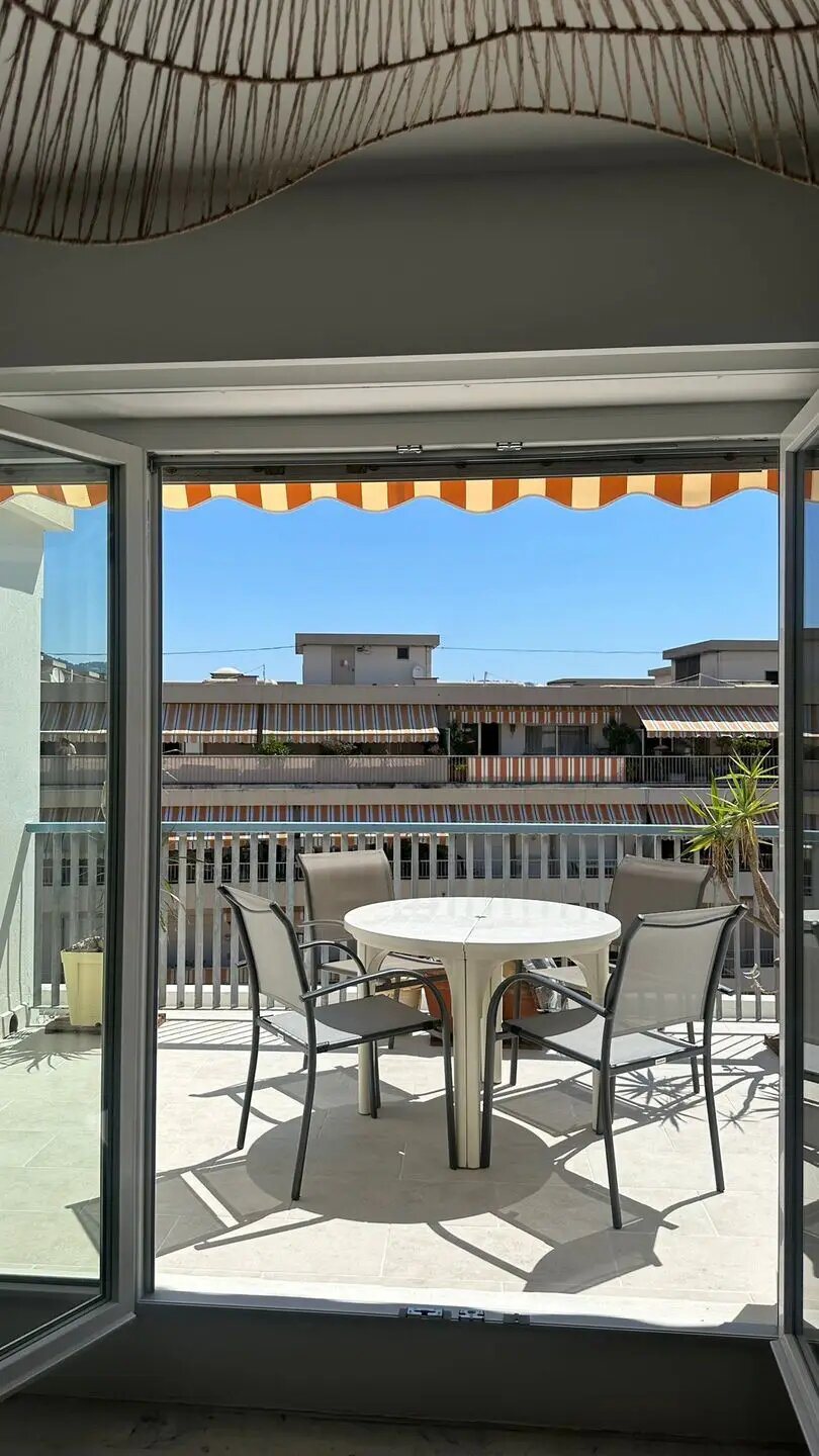 Appartement à louer, 10m², Nice