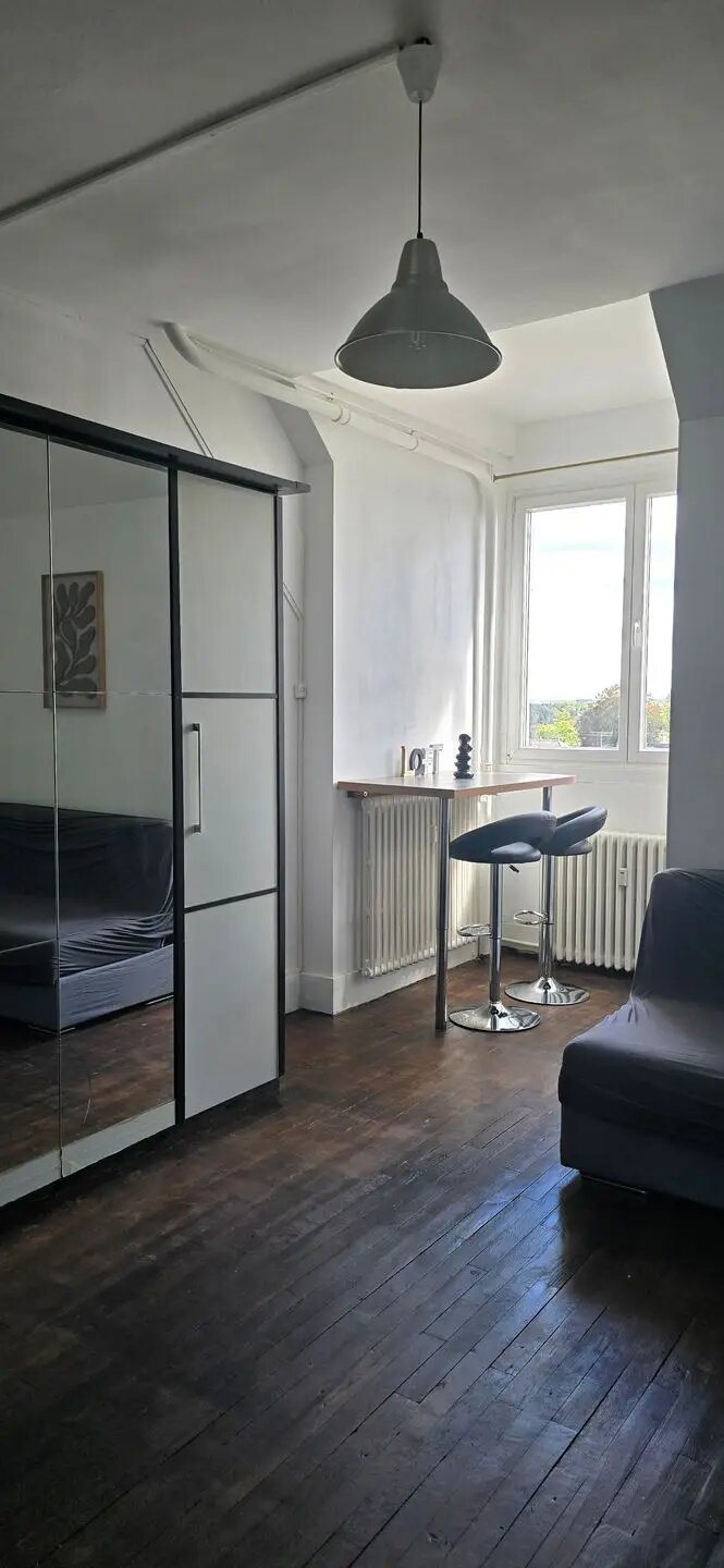 Appartement à louer, 18m², Sedan