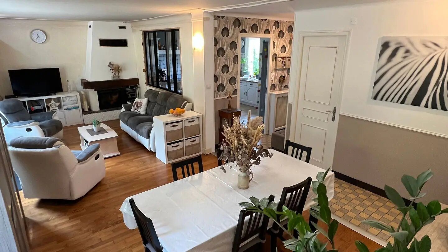 Maison à vendre, 122m², Mouzon
