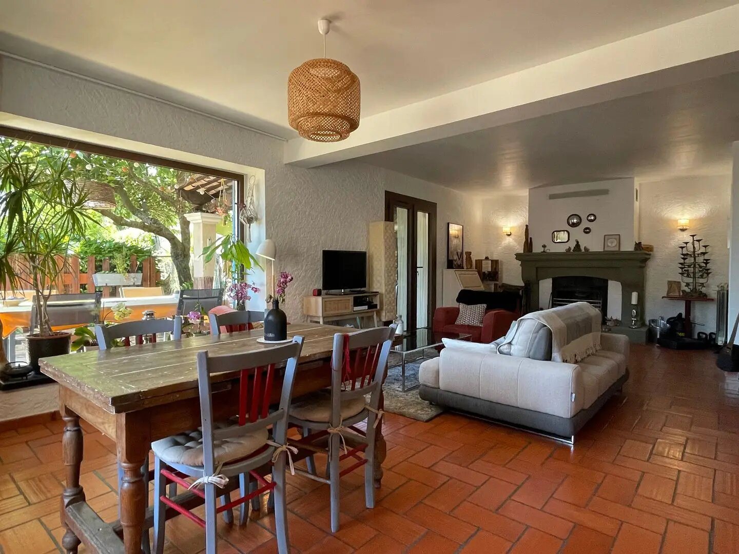 Maison à vendre, 144m², Mézel