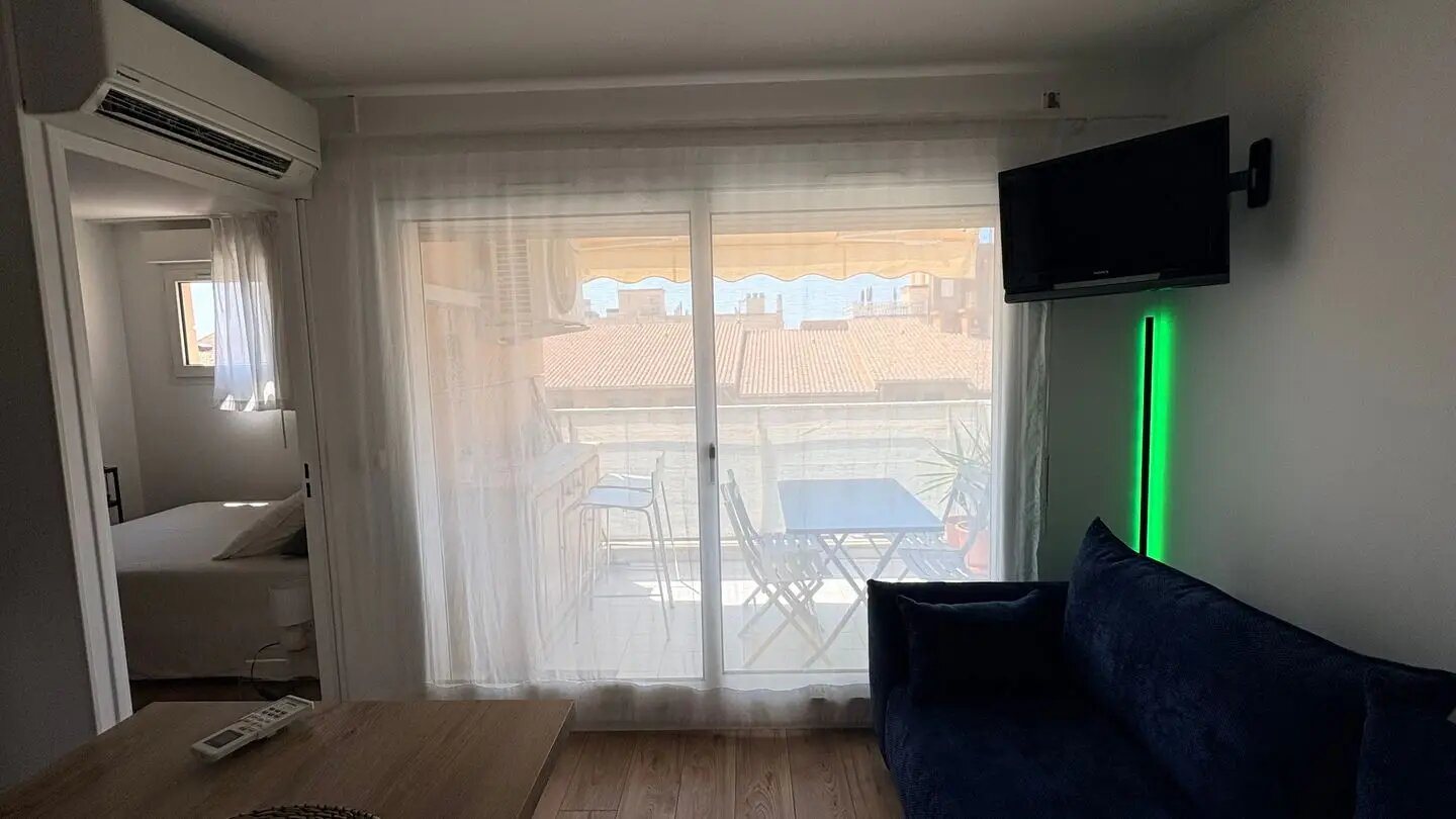 Appartement à louer, 28m², Vallauris