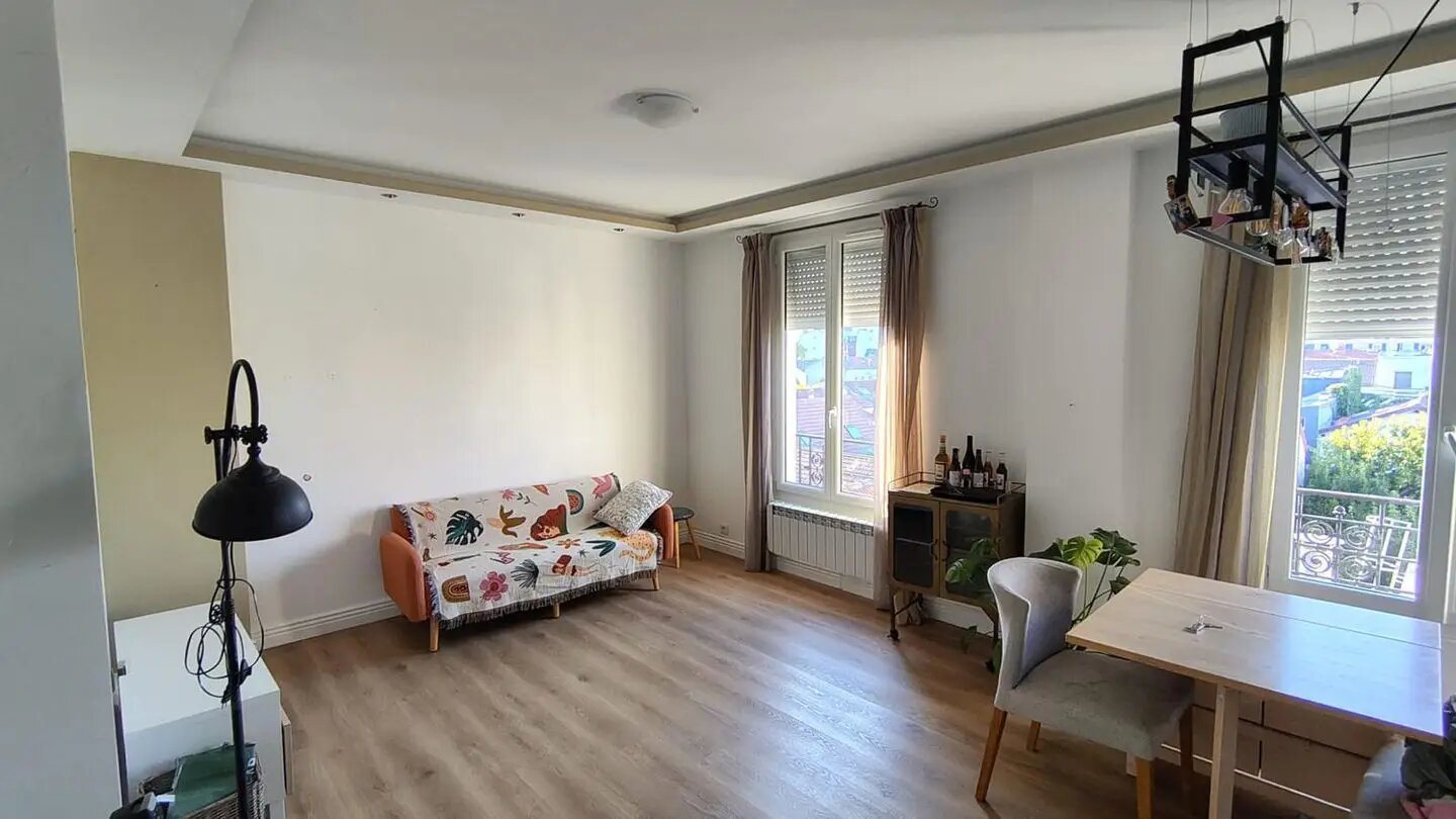Appartement à louer, 45m², La Garenne-Colombes
