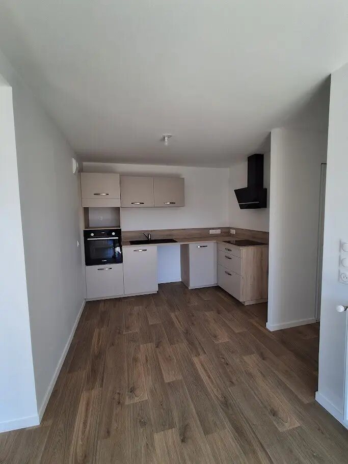 Appartement à louer, 98m², Saint-Avé