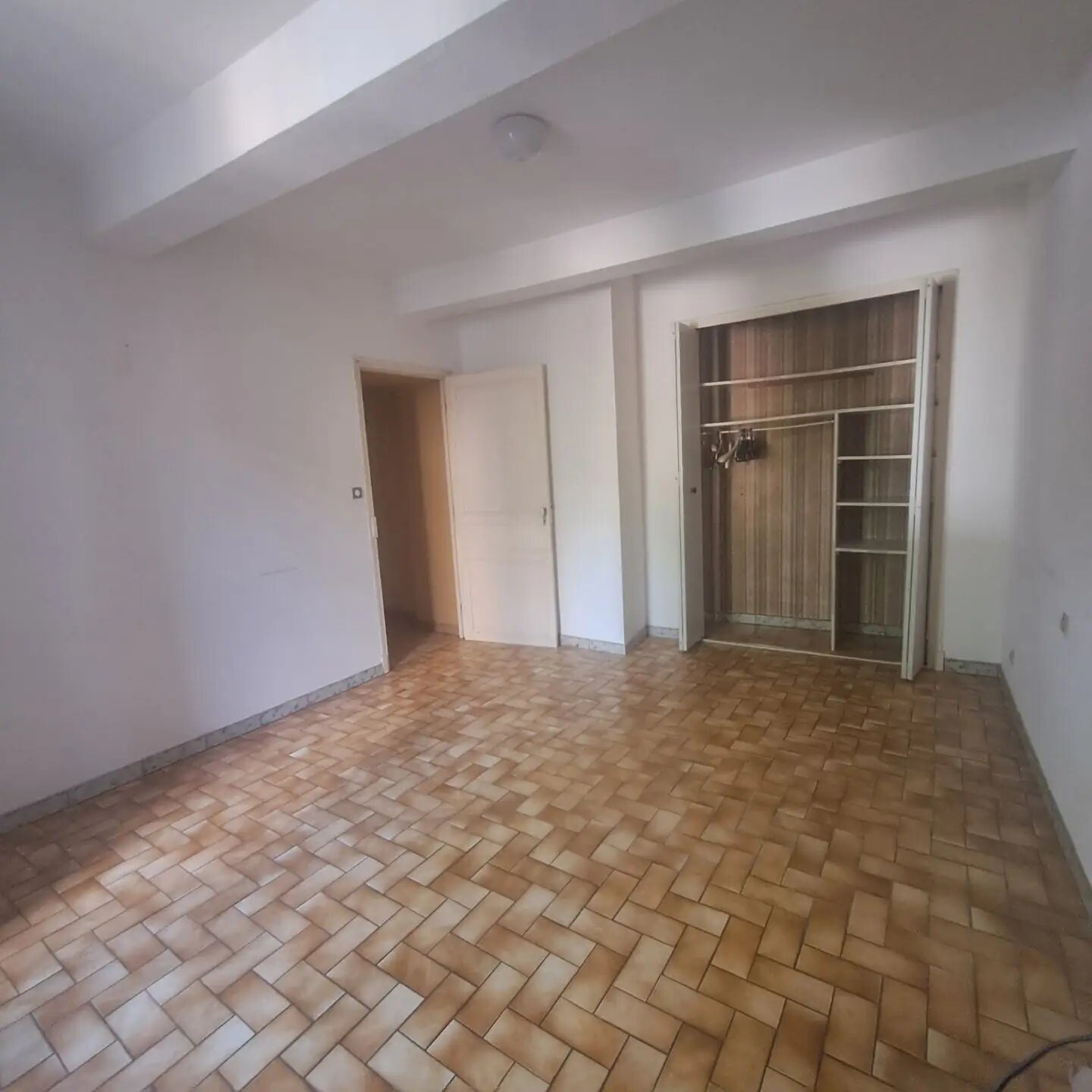 Appartement à louer, 75m², Limoux