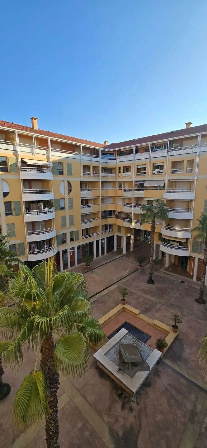 Appartement à louer, 50m², Nice