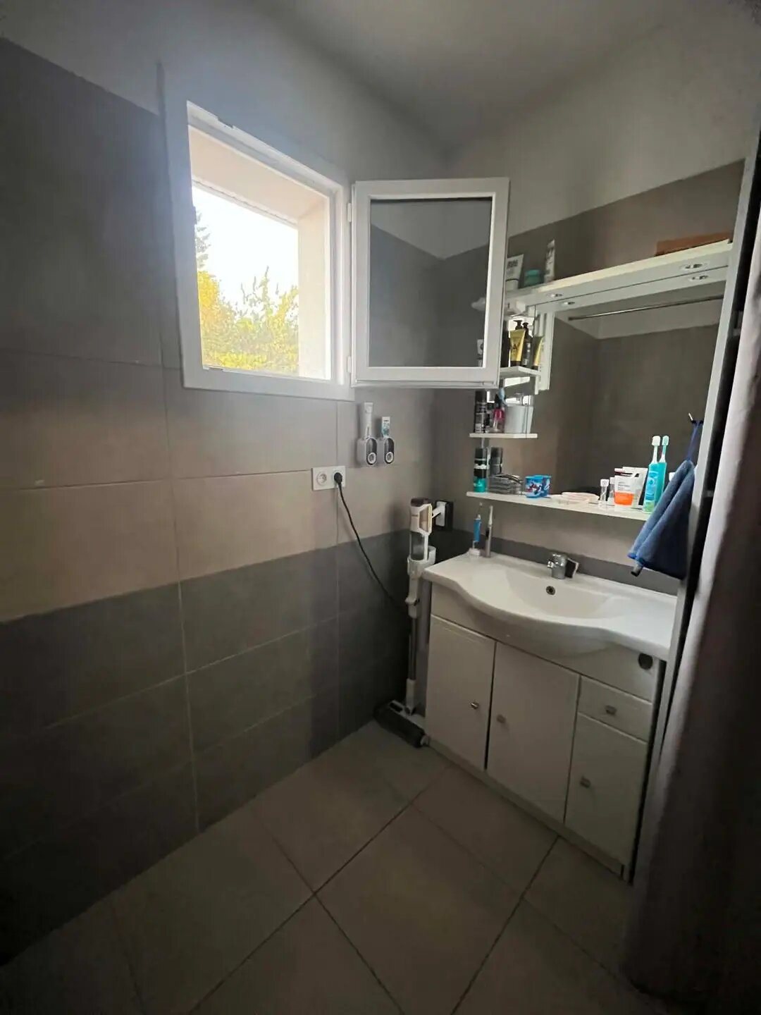 Maison à louer, 90m², Saint-Clair-de-la-Tour