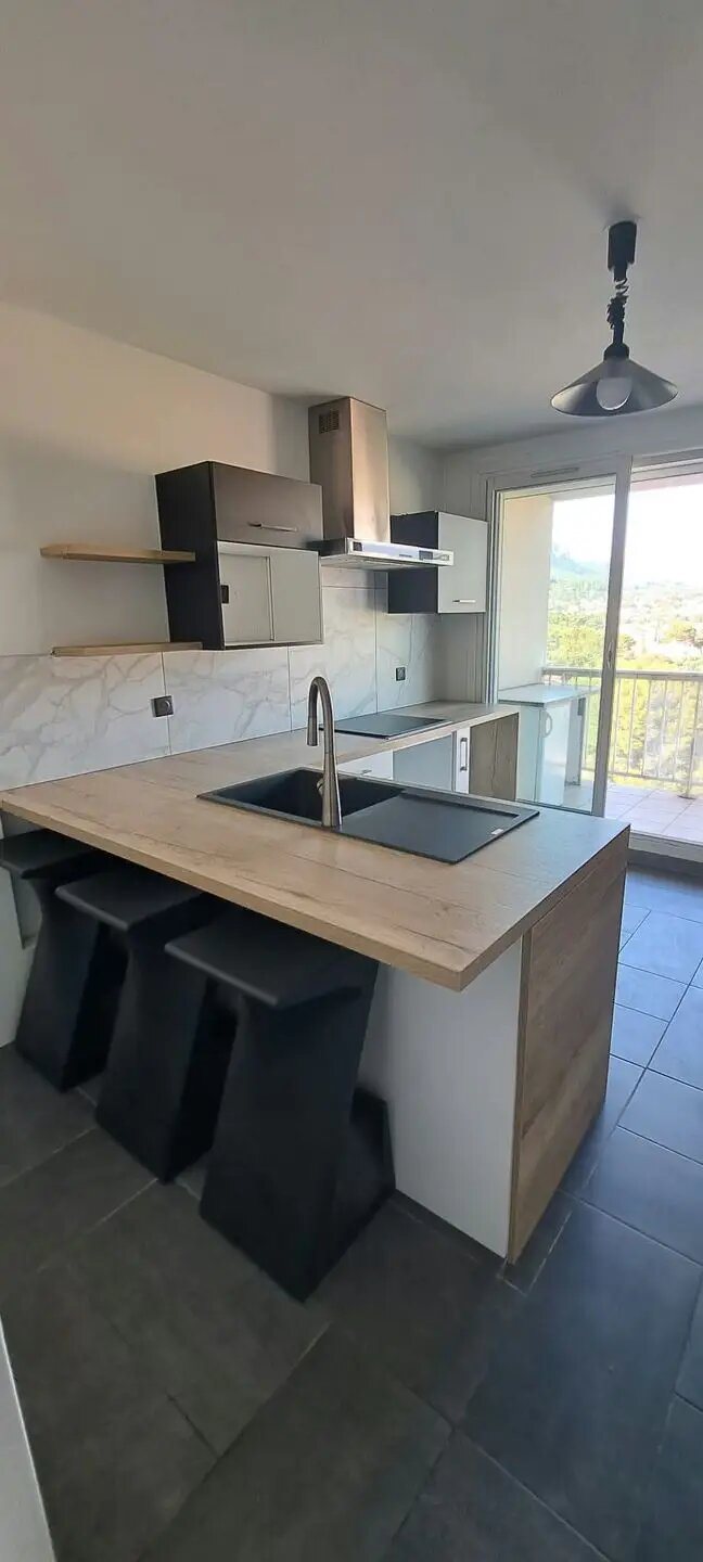 Appartement à louer, 85m², Toulon