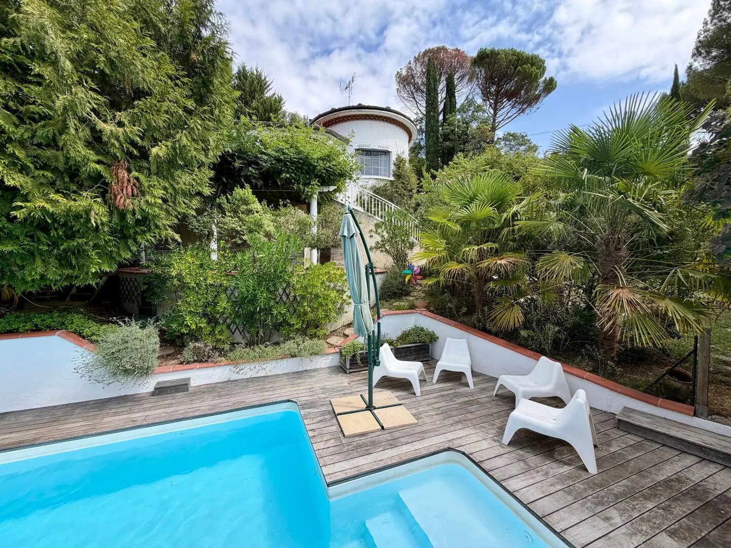 Maison à vendre, 140m², Saint-Geniès-Bellevue