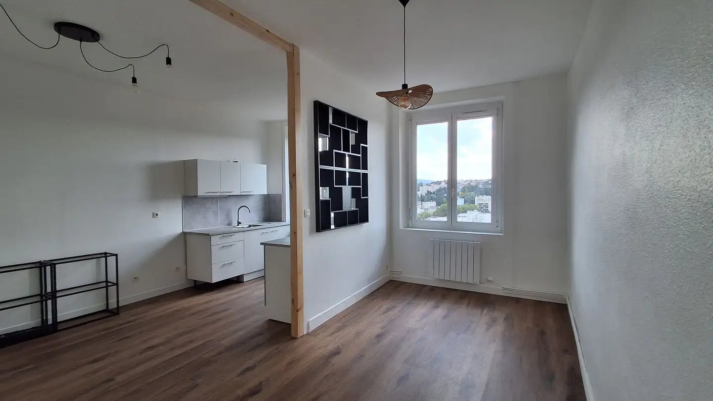 Appartement à louer, 58m², Saint-Étienne