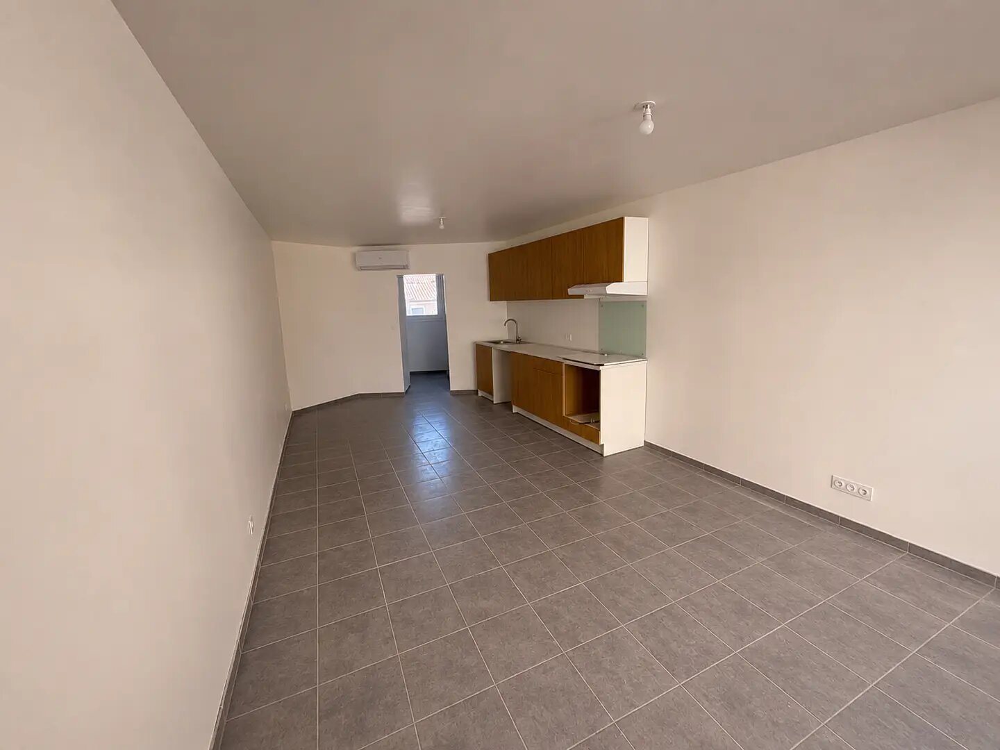 Maison à louer, 93m², Visan