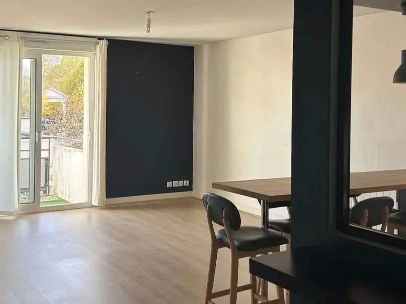 Appartement à louer, 54m², Tours