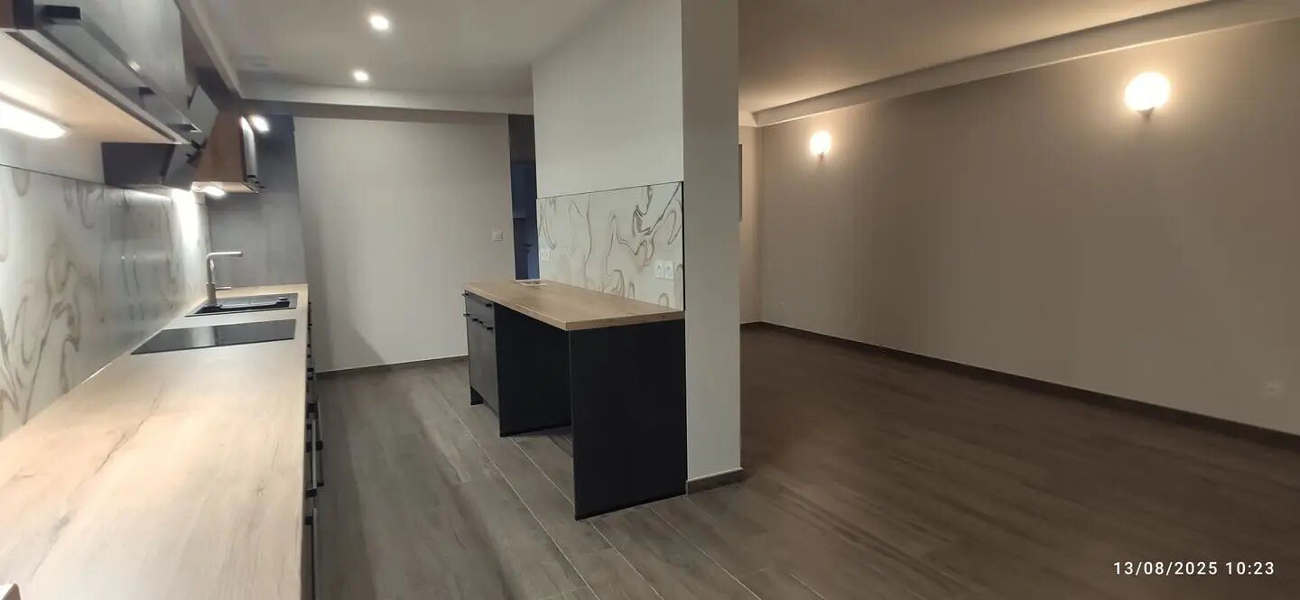 Maison à louer, 100m², Cessieu