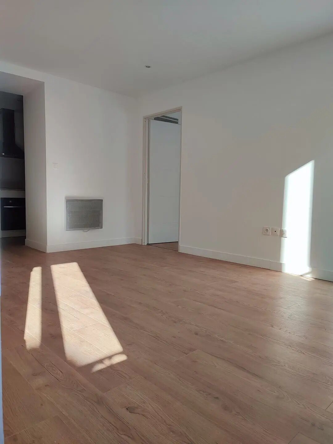 Appartement à louer, 41m², Magalas