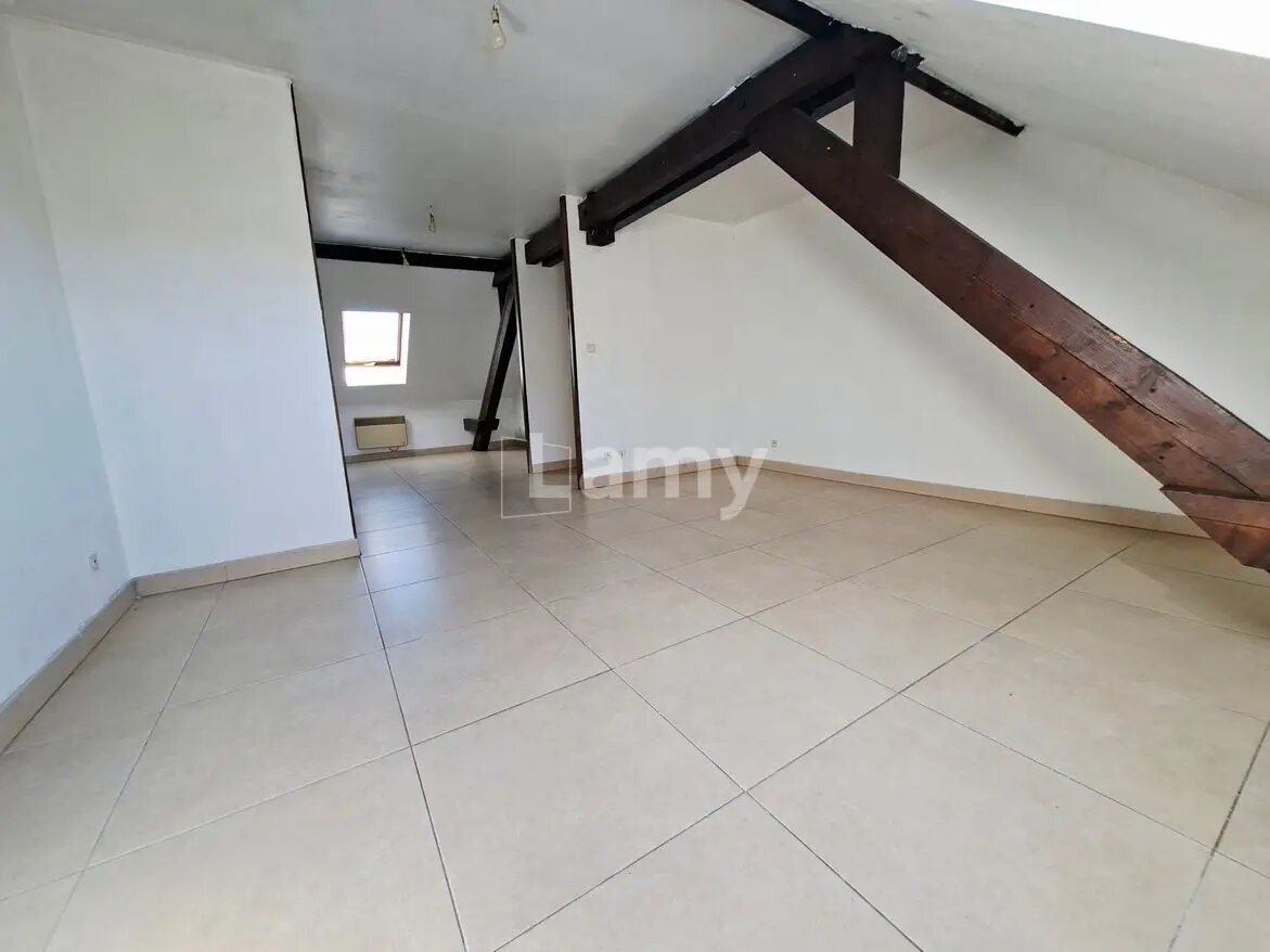 Appartement à louer, 62m², Méziré