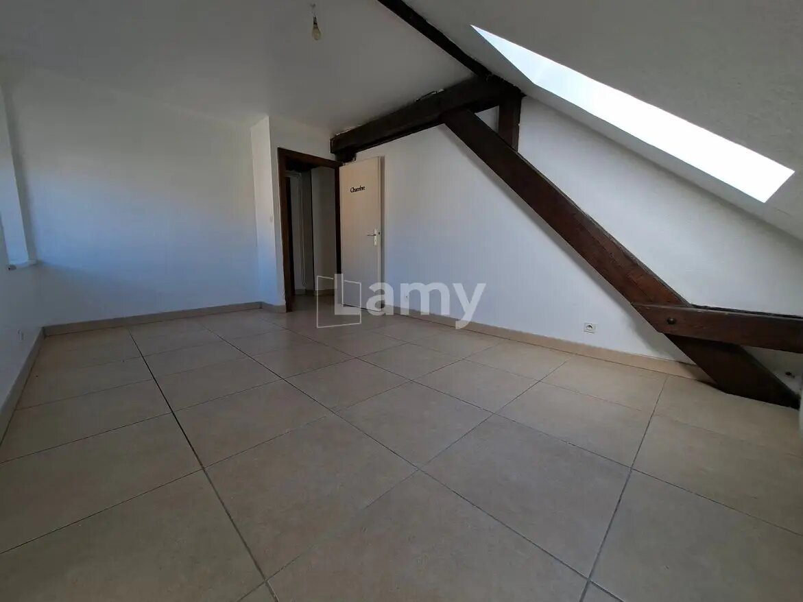 Appartement à louer, 62m², Méziré