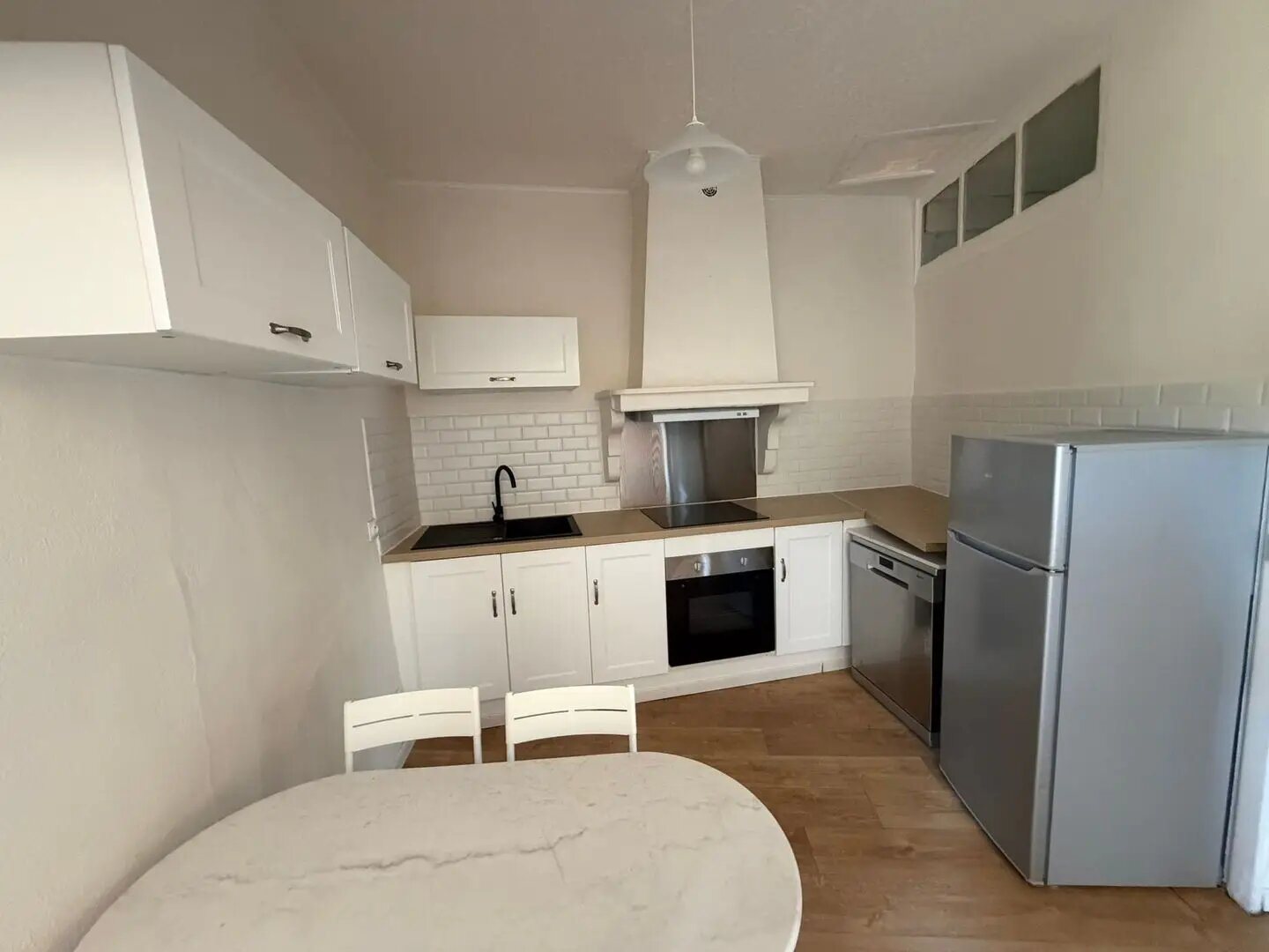 Appartement à louer, 63m², Pont-Saint-Esprit