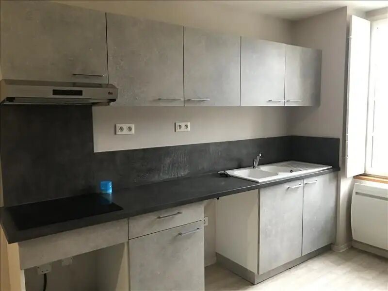 Appartement à louer, 83m², La Réole