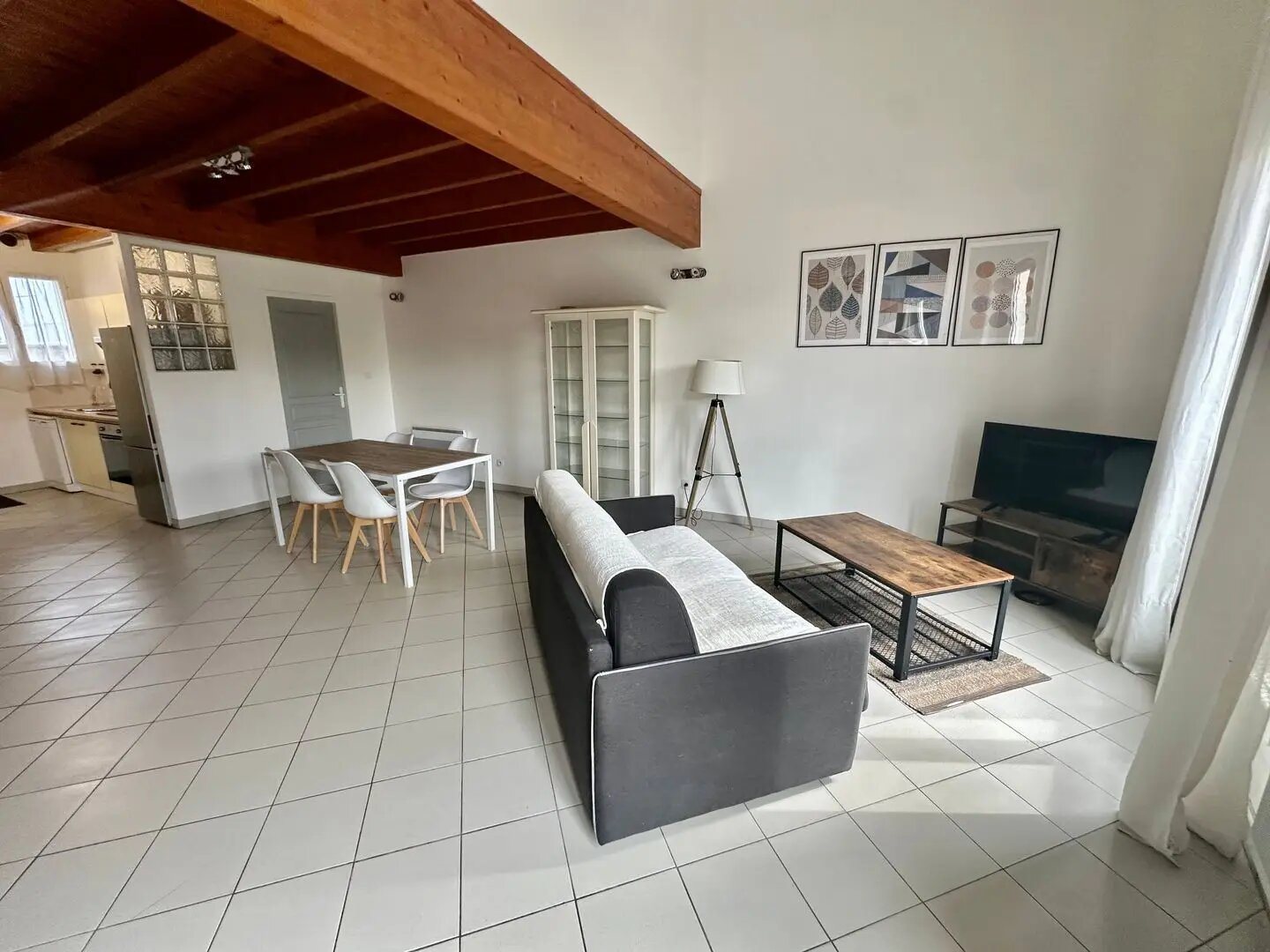Appartement à louer, 77m², Bordeaux