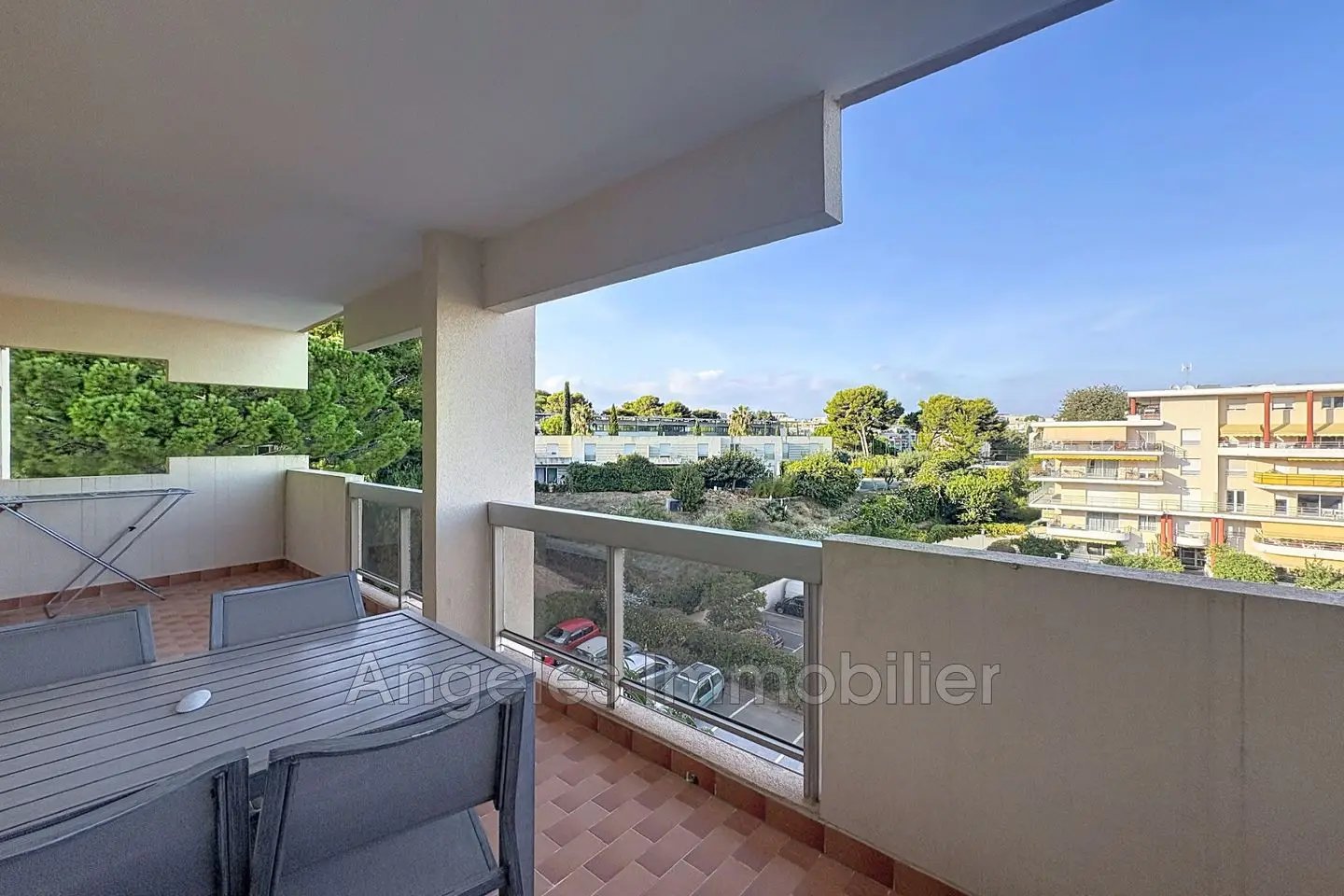 Appartement à louer, 35m², Antibes