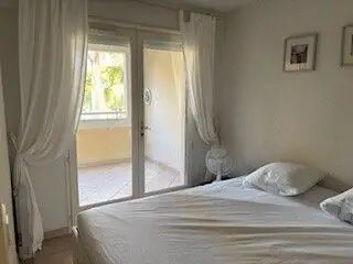 Appartement à louer, 32m², Hyères