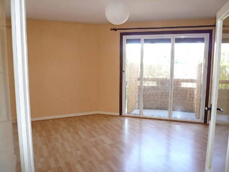 Appartement à louer, 59m², Massy