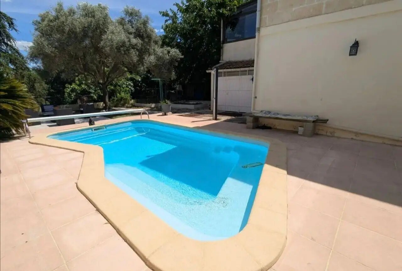 Maison à vendre, 210m², Uchaud