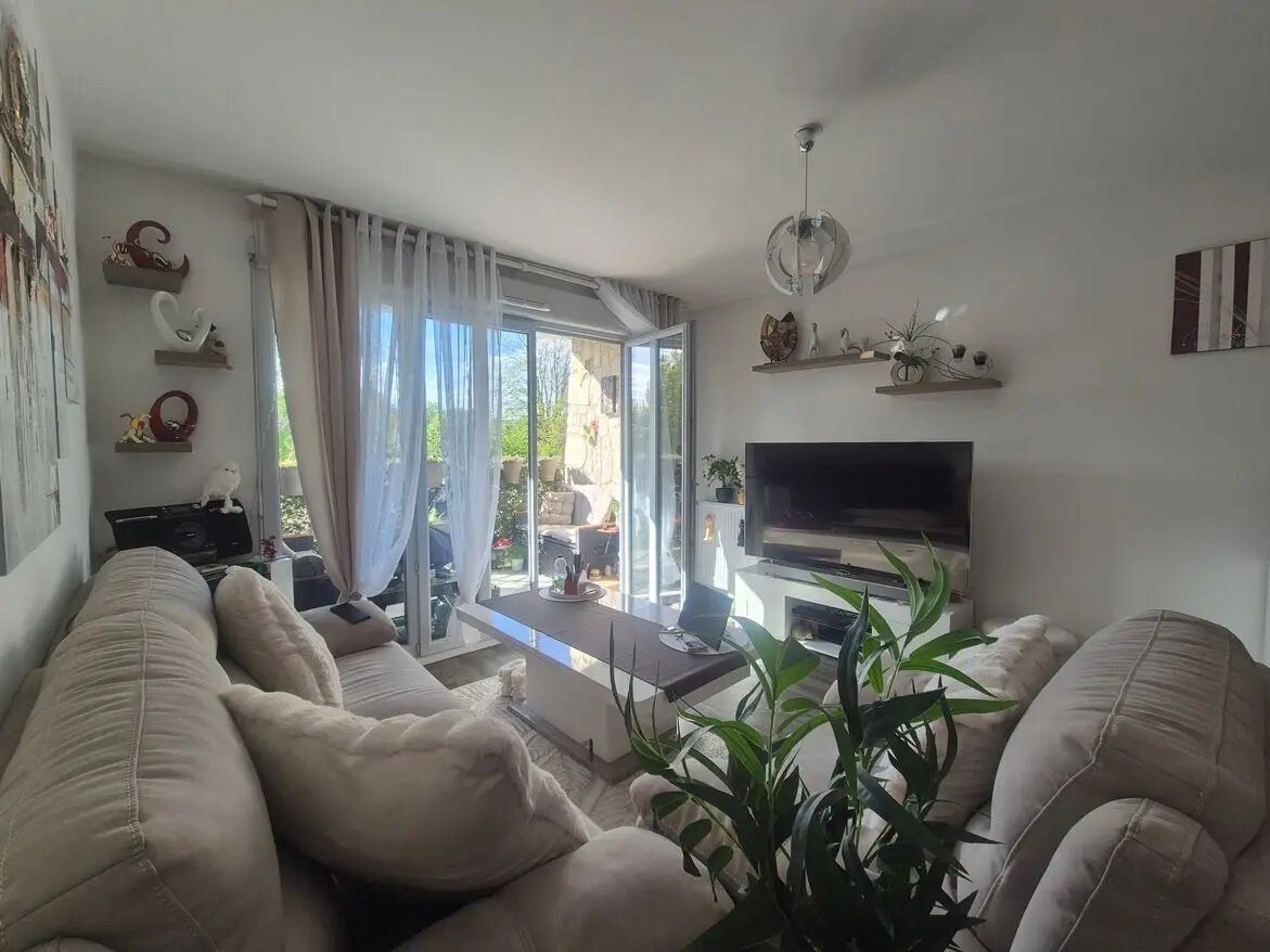 Appartement à louer, 41m², Tigery