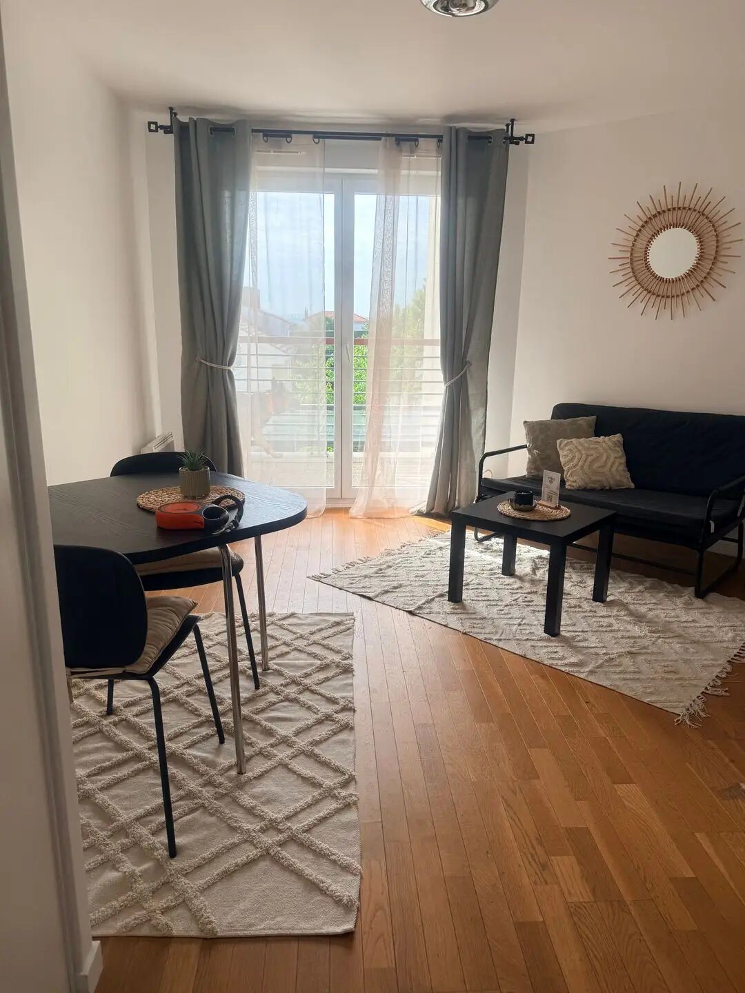 Appartement à louer, 55m², Suresnes