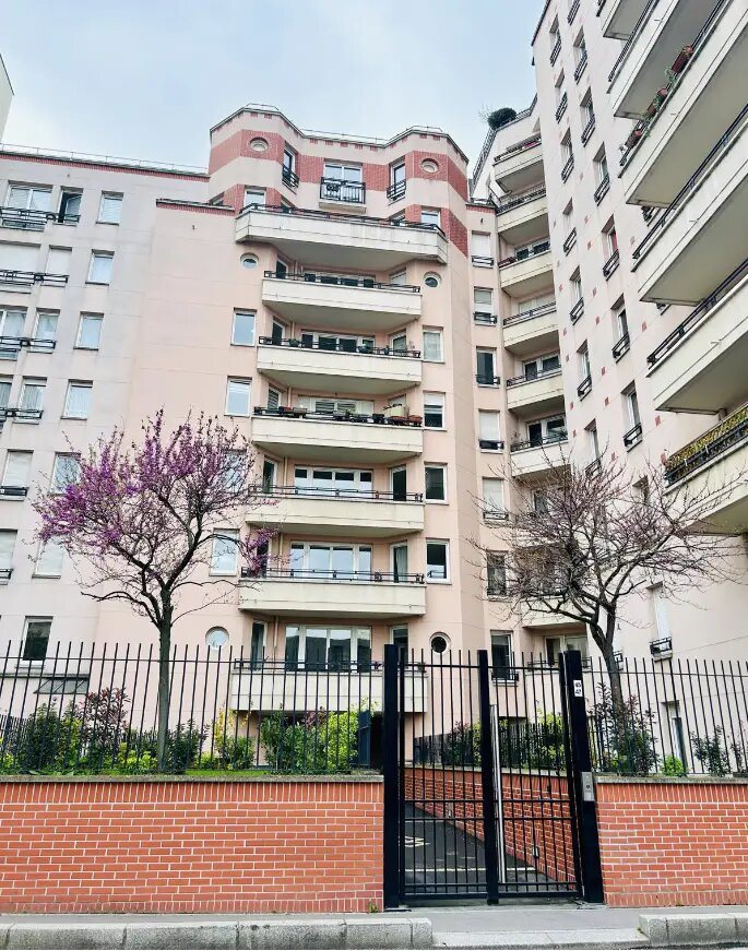 Appartement à louer, 68m², Courbevoie
