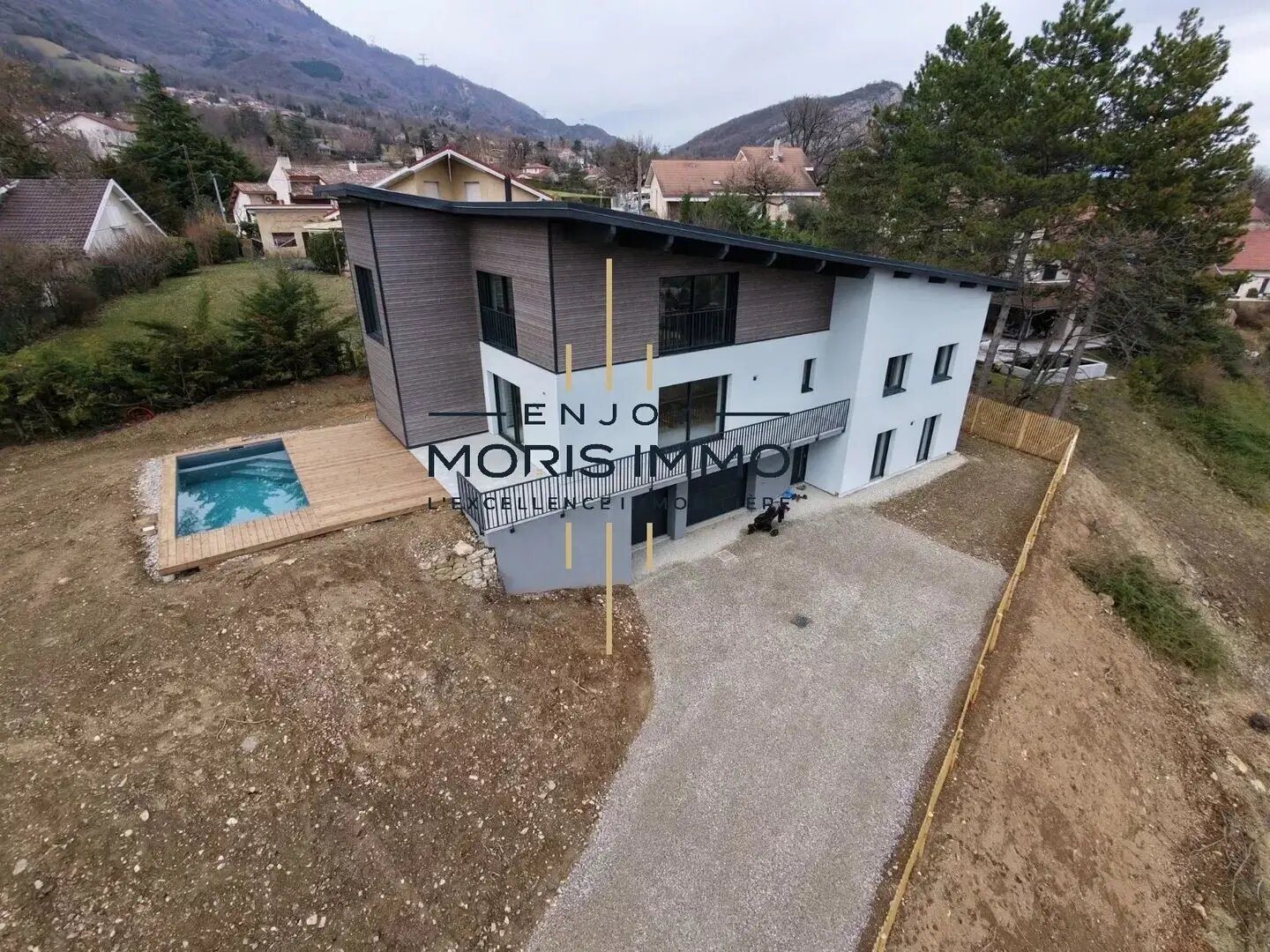 Maison à vendre, 248m², Claix
