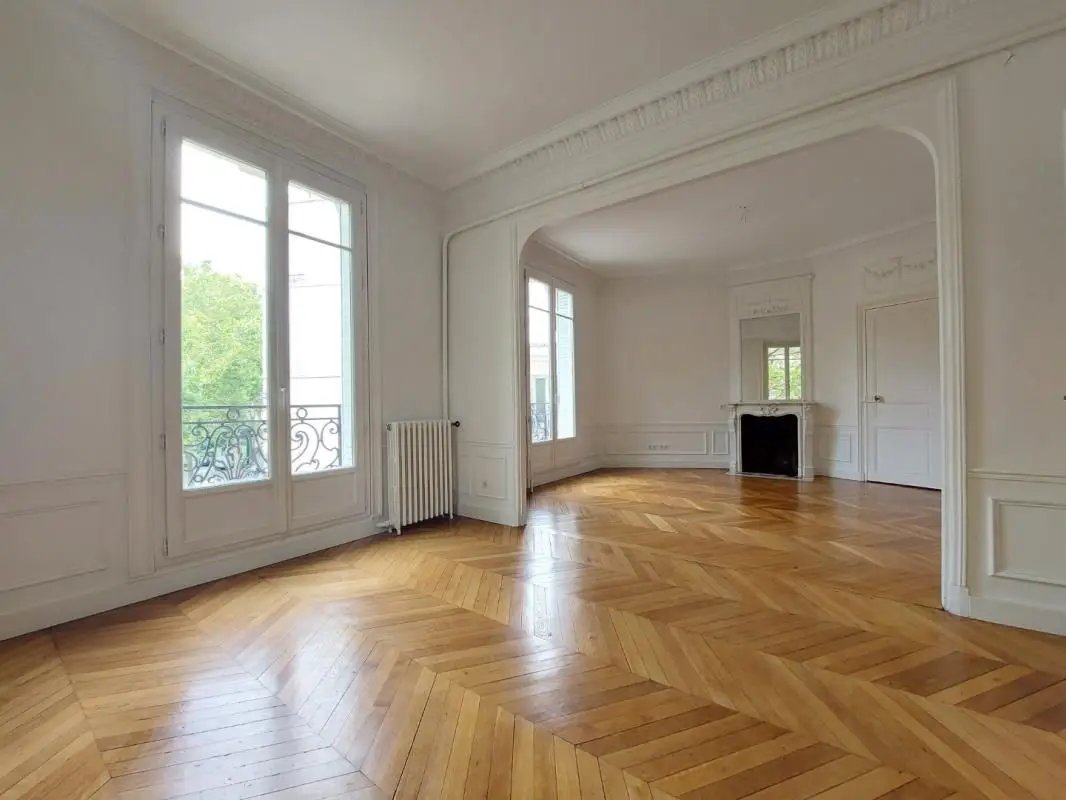 Appartement à louer, 118m², Paris 9ème