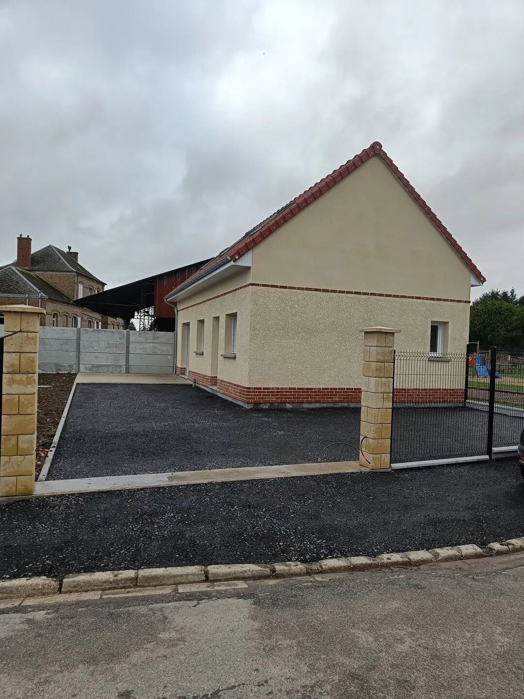 Maison à vendre, 85m², Amplier