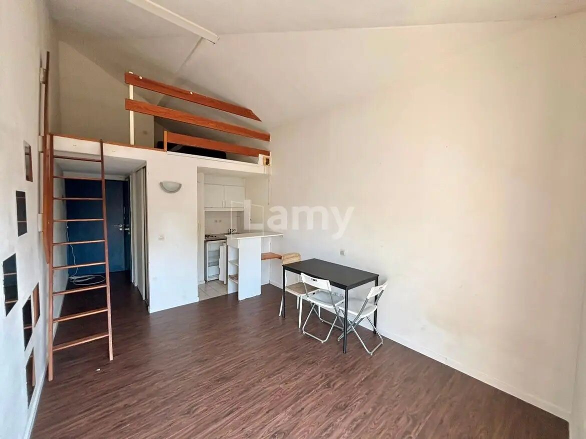 Appartement à louer, 21m², Illkirch-Graffenstaden