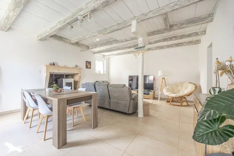 Maison à vendre, 119m², Ardillières