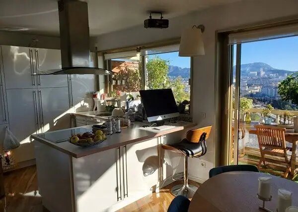 Appartement à louer, 90m², Marseille 8ème