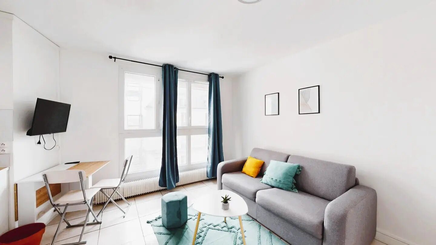 Appartement à louer, 19m², Paris 18ème