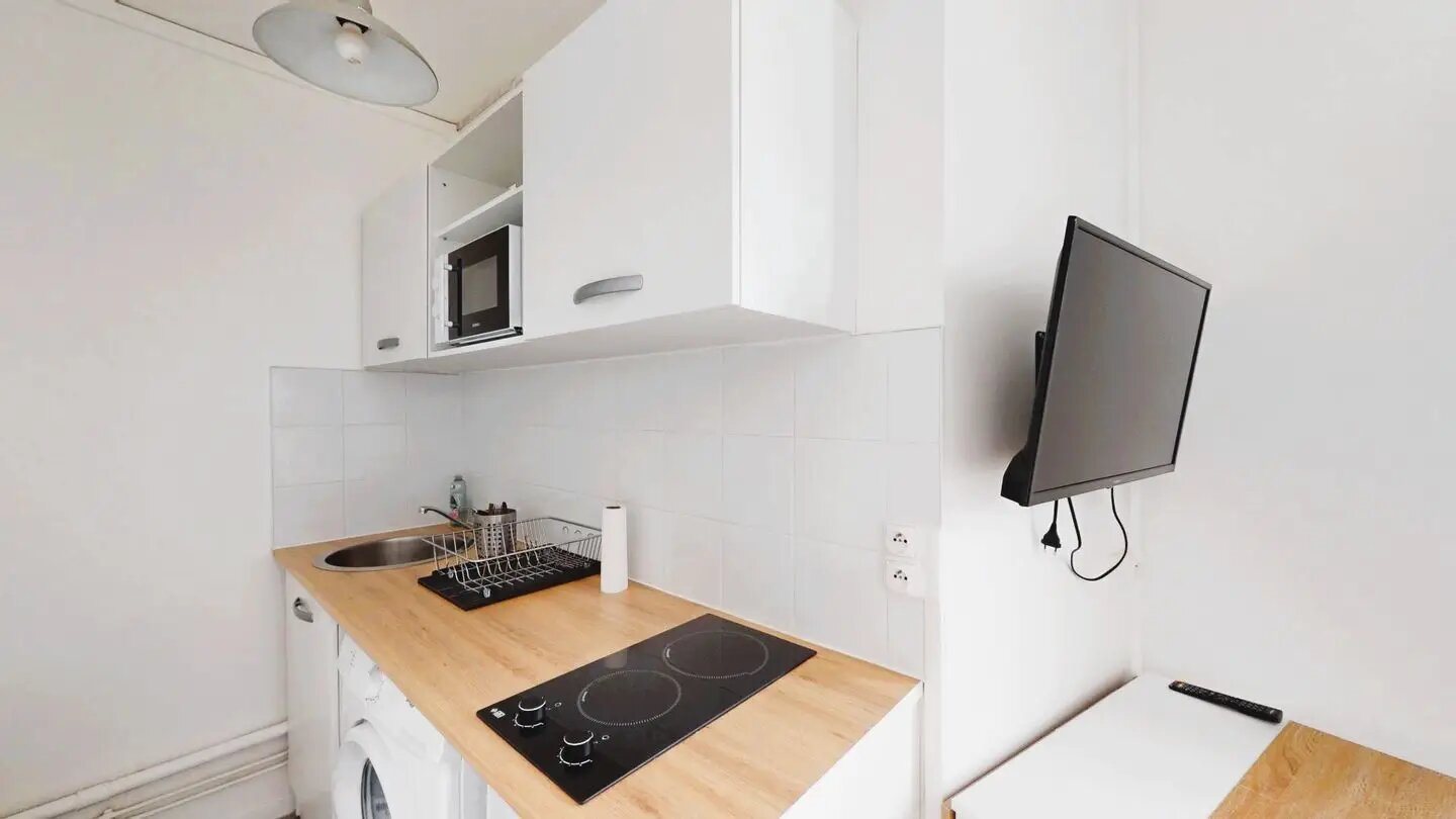 Appartement à louer, 19m², Paris 18ème