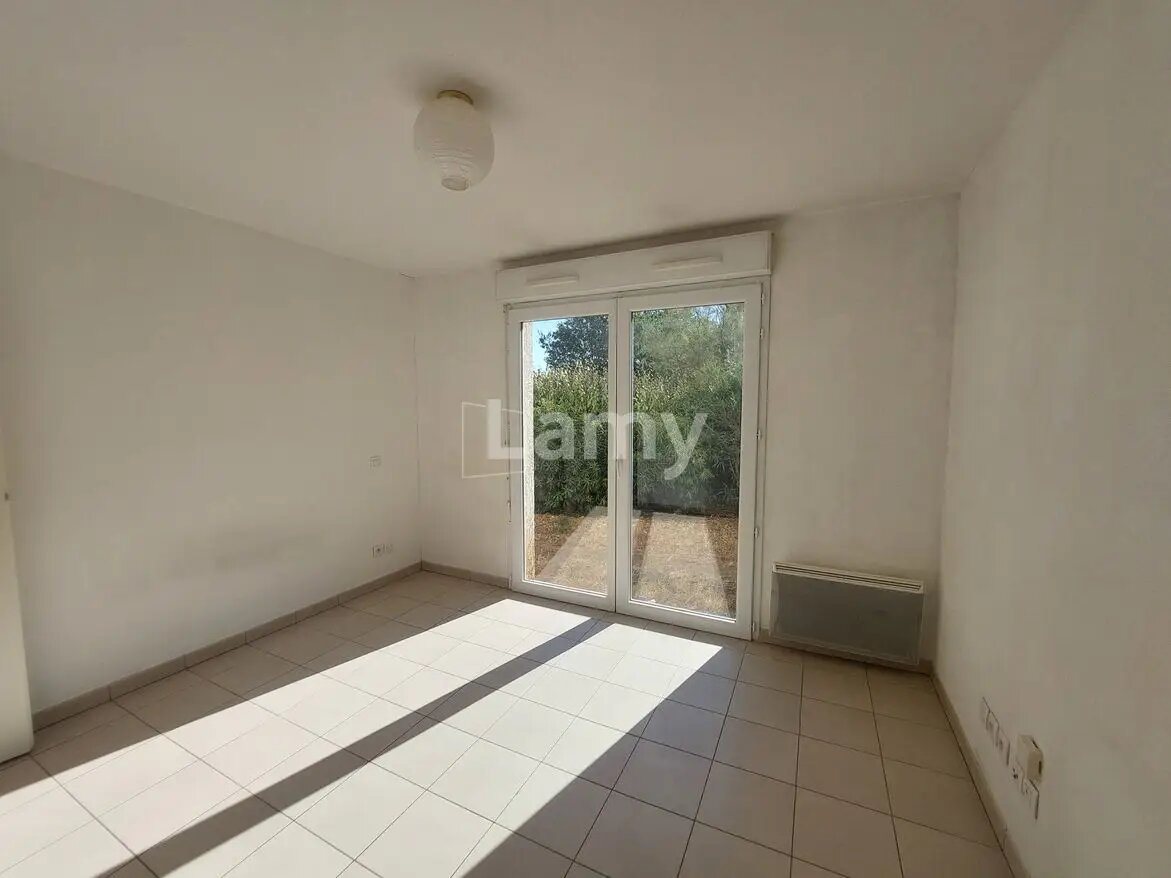 Appartement à louer, 20m², Rodilhan