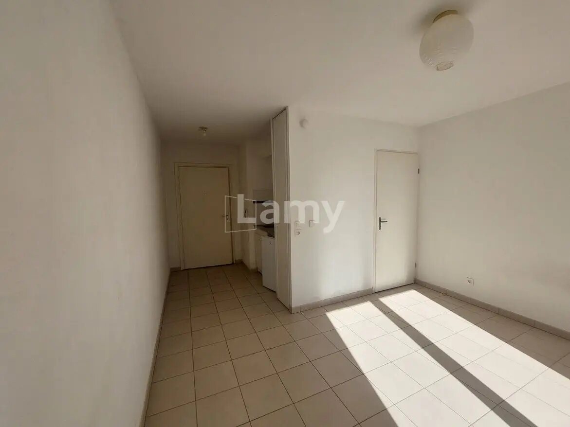 Appartement à louer, 20m², Rodilhan