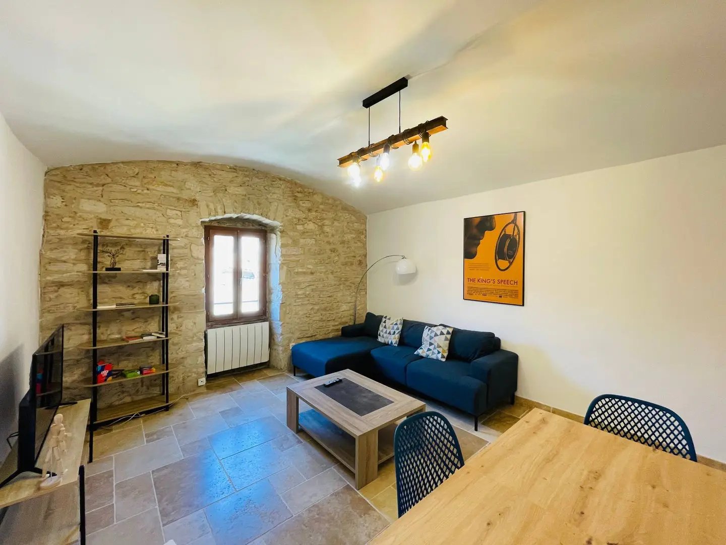 Appartement à louer, 70m², Barjac