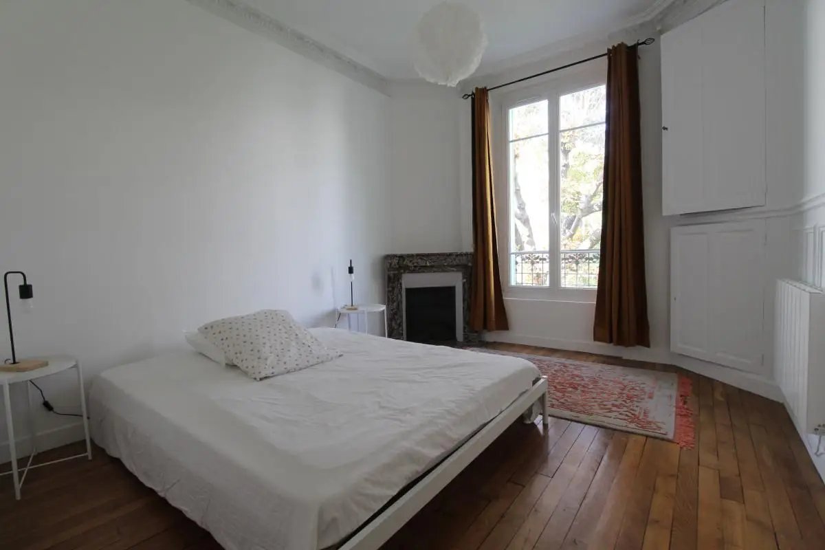 Appartement à louer, 66m², Courbevoie