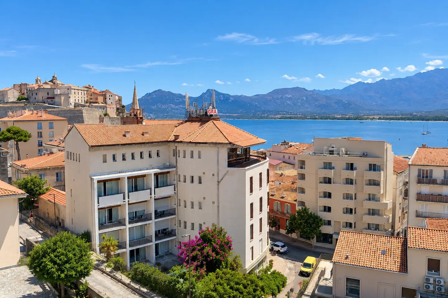 Appartement à vendre, 75m², Calvi