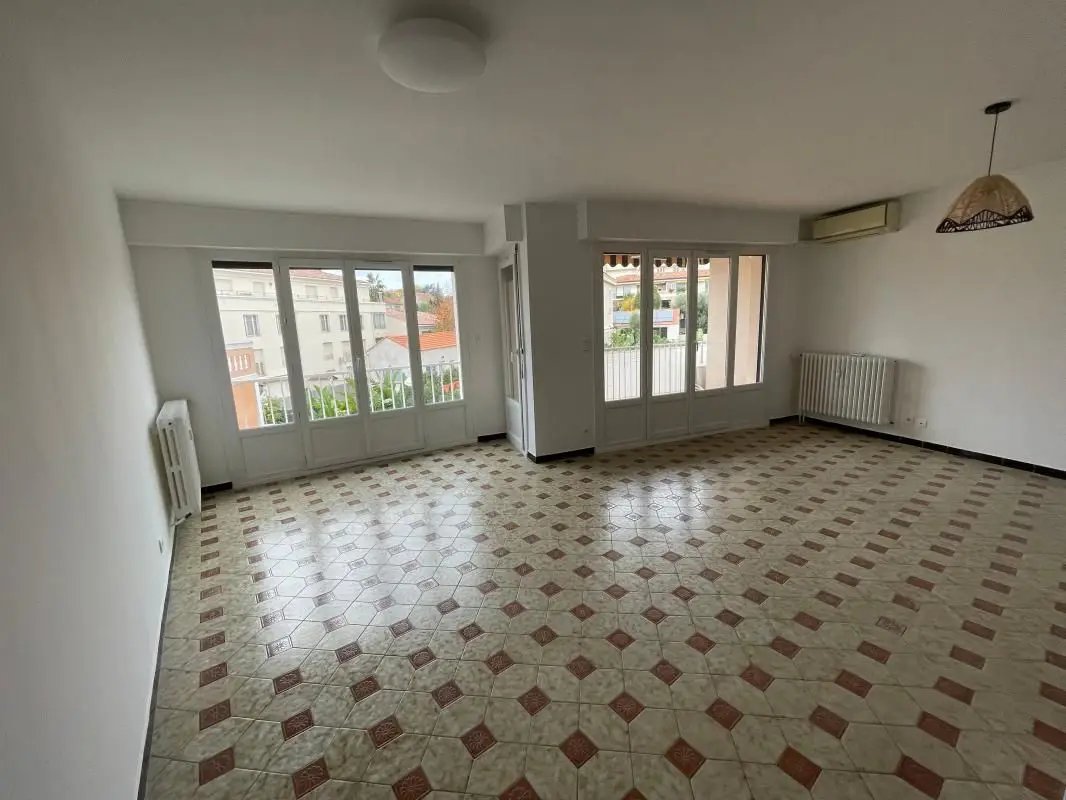Appartement à vendre, 81m², Bandol