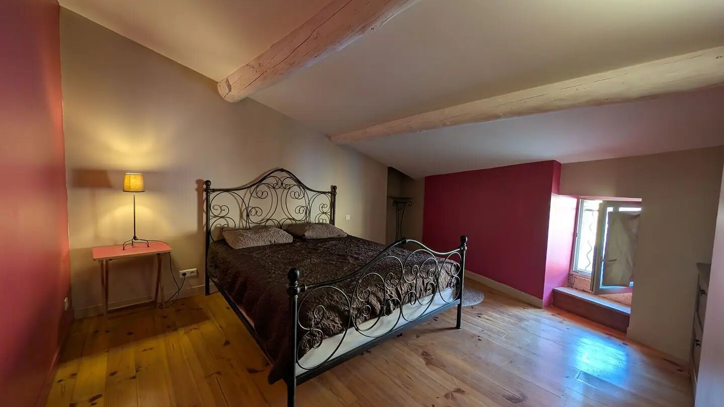 Maison à louer, 92m², Sernhac