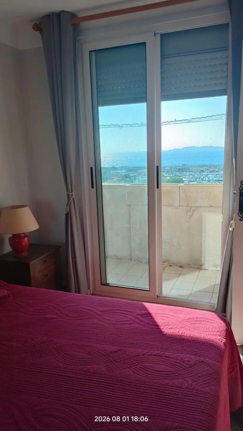 Appartement à louer, 43m², Marseille 8ème